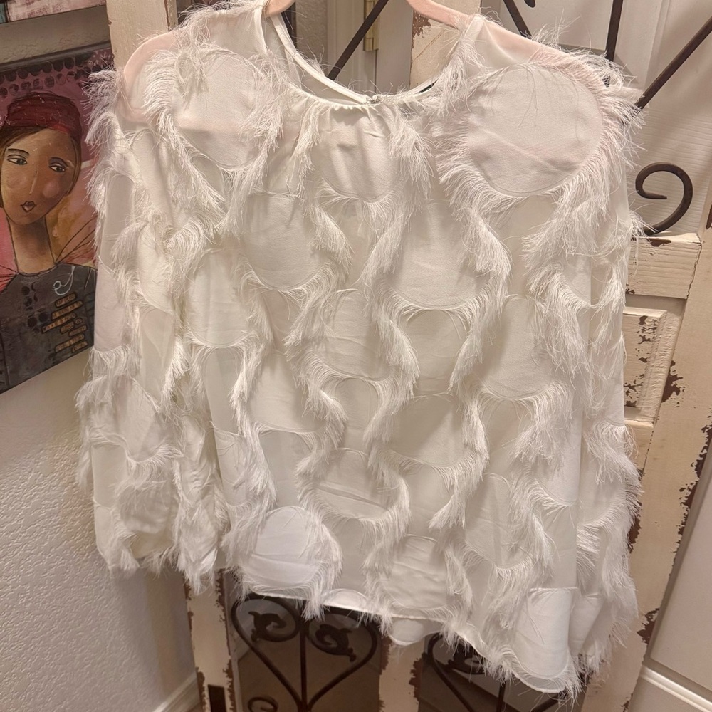 RAFAELLA BLOUSE.